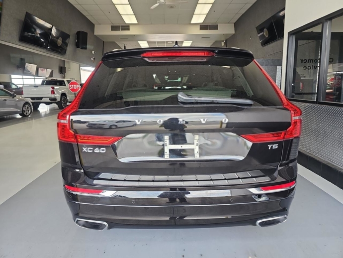 2021 Volvo XC60 INSCRIPTN